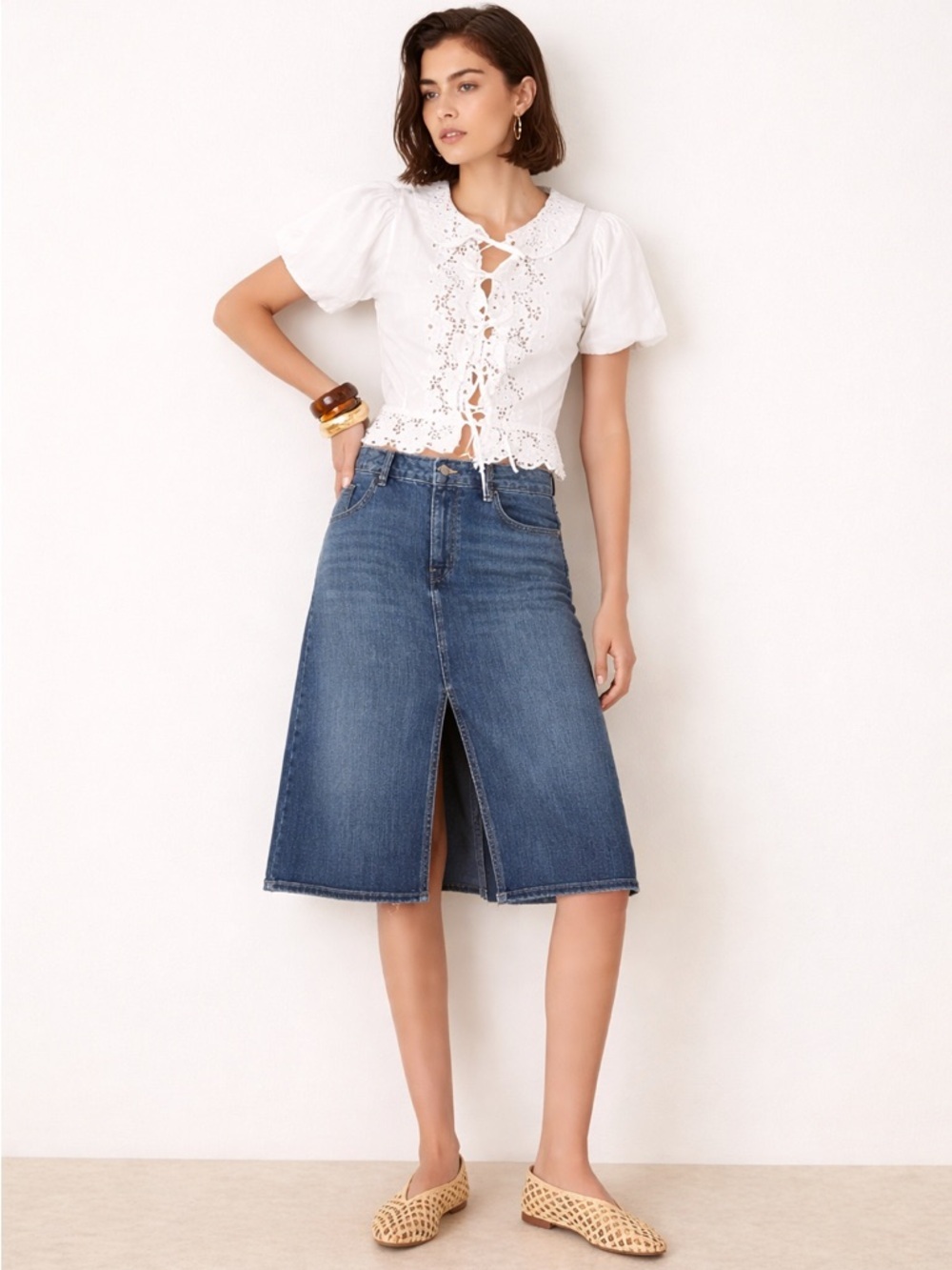 Levi's A-Line Denim Skirt Size 29 Front Slit Knee
Length Blue